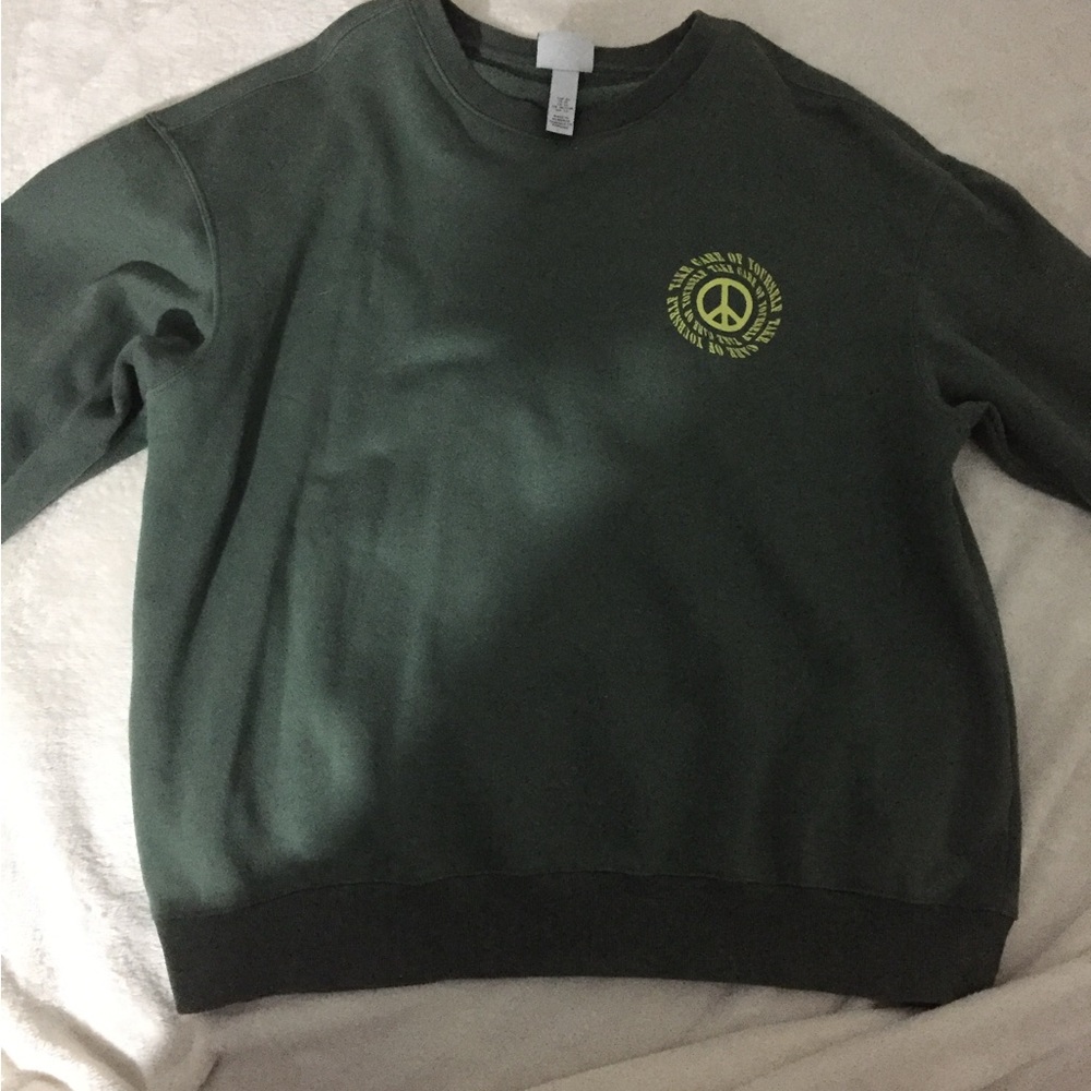 H&M Dark Green Crewneck Sweater with Peace Sign